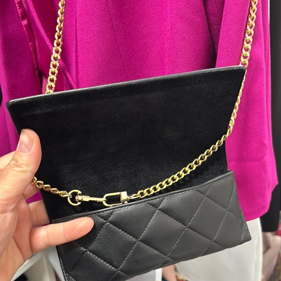 Chanel case - Picture 11 of 12